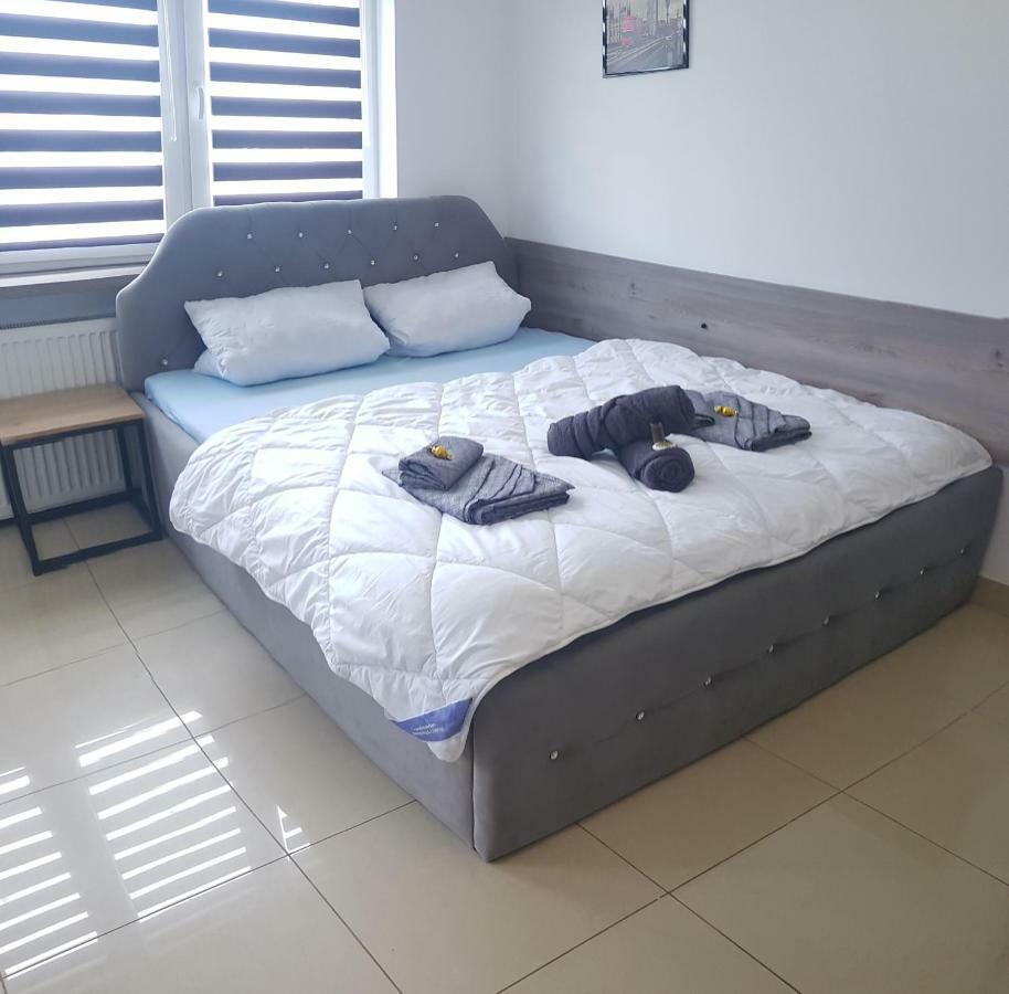 Apartament Rudy 102 Self Check-In 24H Apartment Bytom Exterior photo
