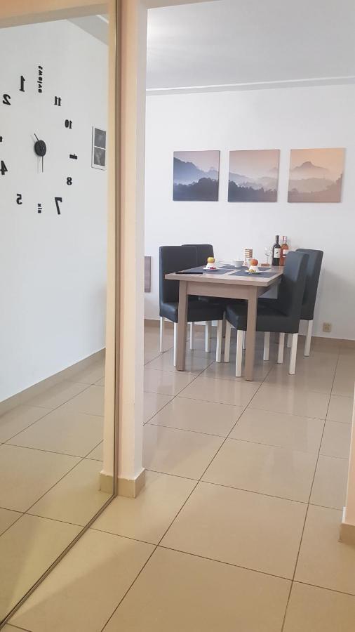 Apartament Rudy 102 Self Check-In 24H Apartment Bytom Exterior photo